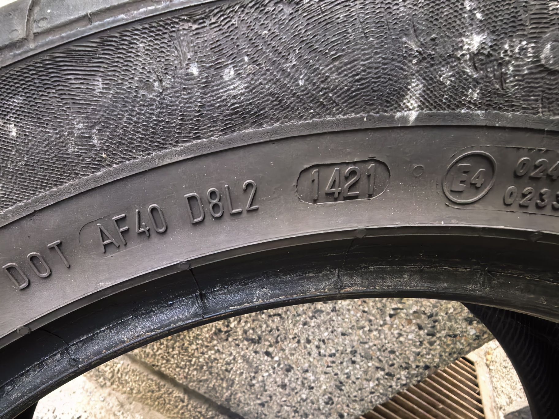 225 50 17 Continental premium contact 2 dot 2021