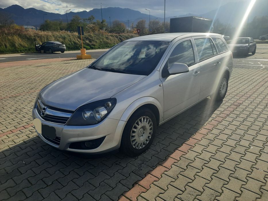 Vand Opel Astra H Caravan 1,7 Cdti 2012 proprietar unic