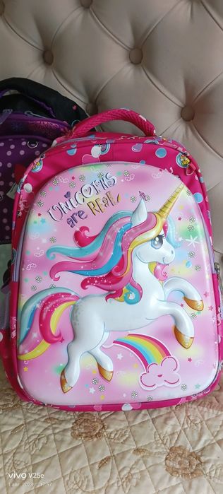 Продам рюкзак в школу