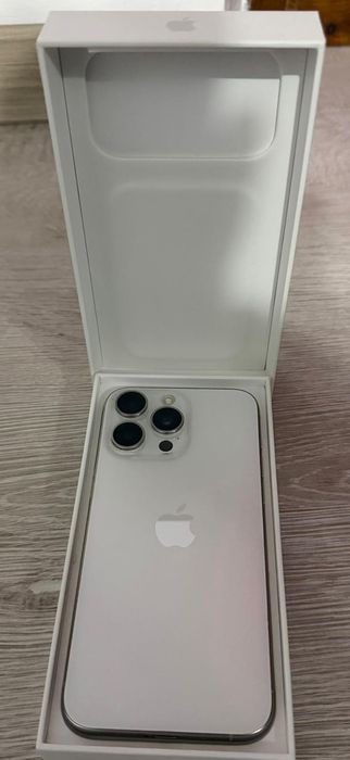 iPhone 15 Pro Max – Stare impecabilă | Preț negociabil