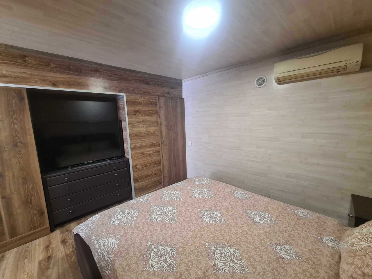 Продава се Двустаен апартамент в Хасково, Овчарски - 60 кв.м за 867 €/кв.м - Снимка #5