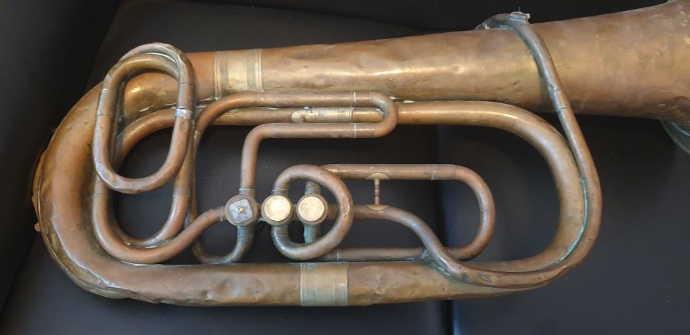 Instrument muzical vintage Brass