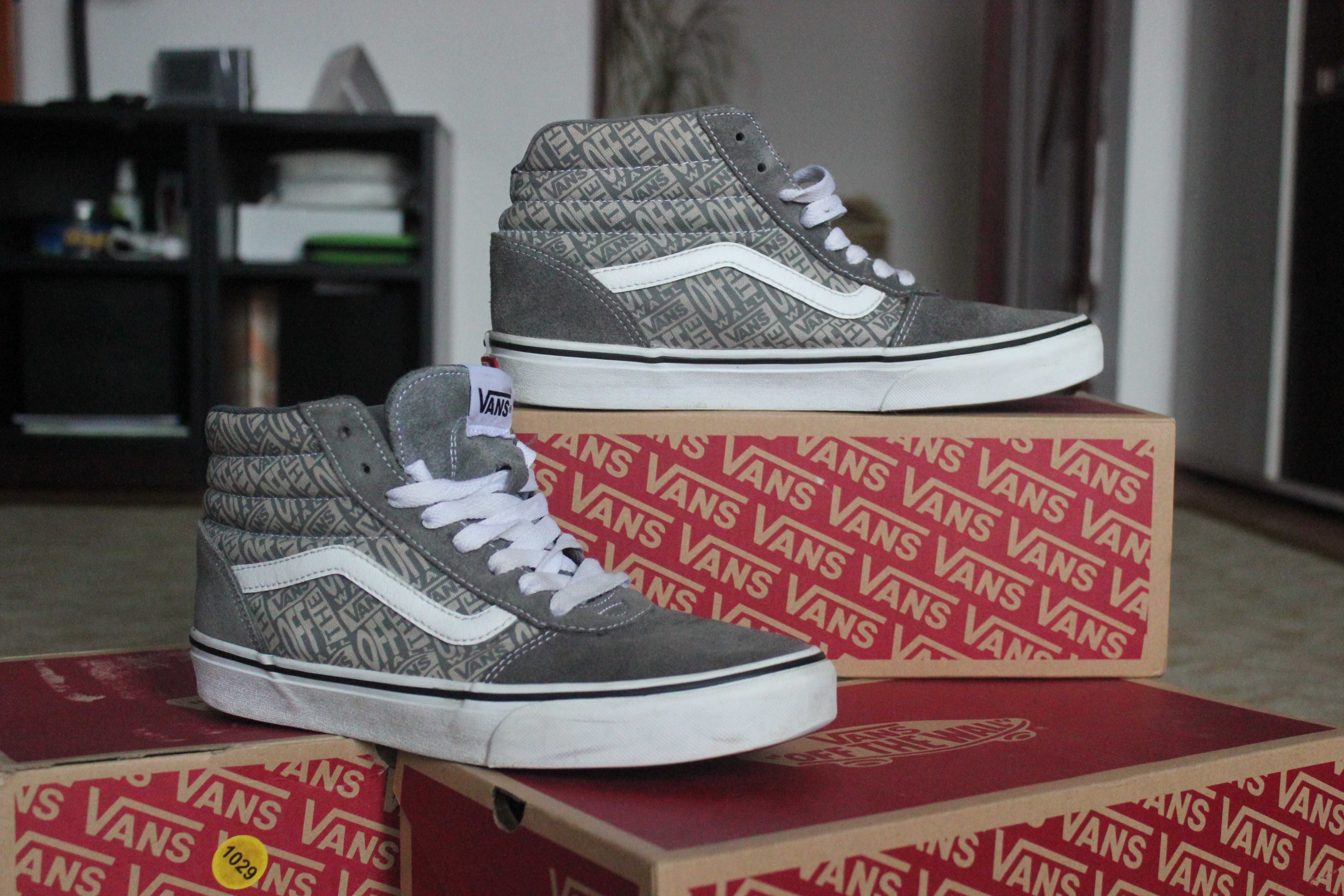 Vans Hi-top marime 41 Gri