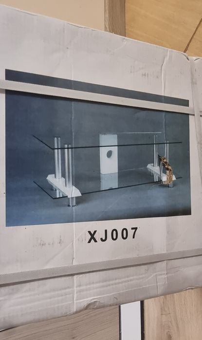 Холна маса от запалено стъкло