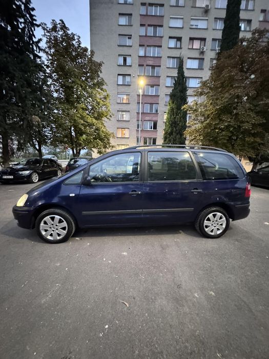 Форд Галакси. 1.9tdi .116 кс 2001г.6скорости…7местен