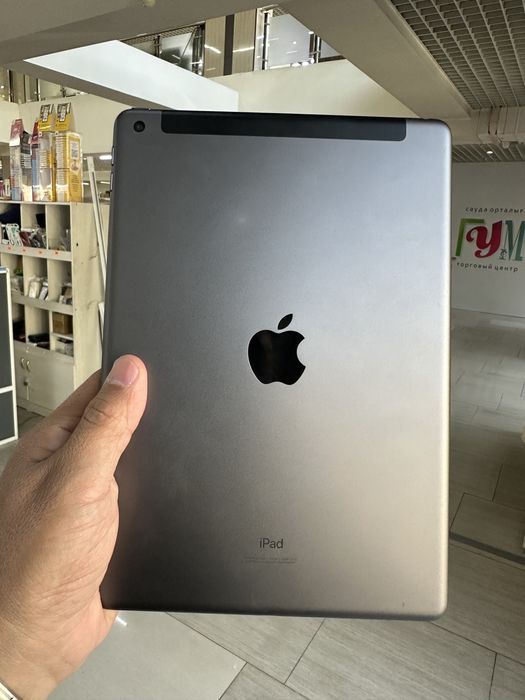 Ipad 8 128 гб wi-fi + sim