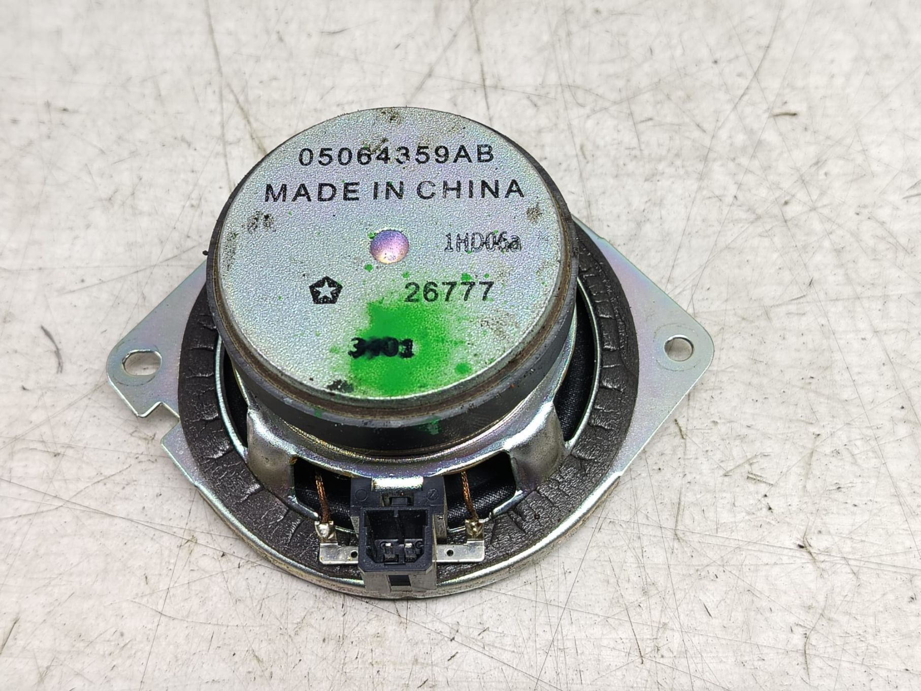 Boxa difuzor 05064359ab Dodge Charger LD [2010 - 2014]
