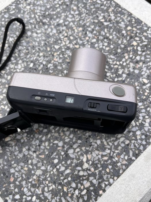 Лентов фотоапарат Traveler AF Zoom