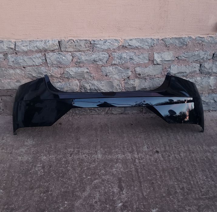 bronq/broni Задна Hyundai i20  2020-24g.