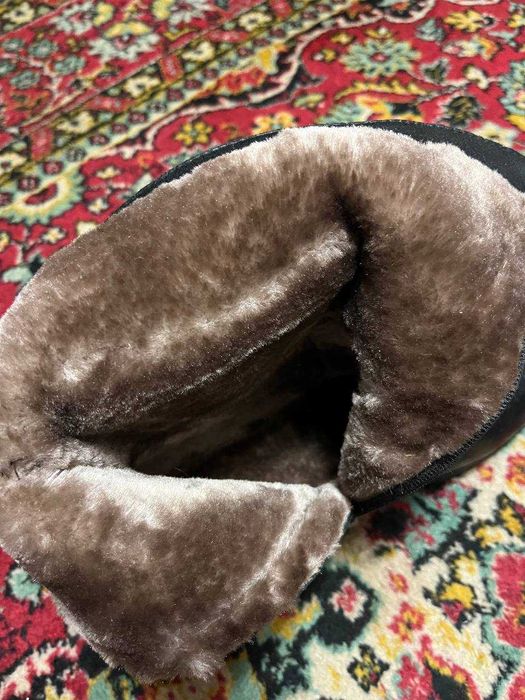 Продам зимние ботинки (НОВЫЕ)