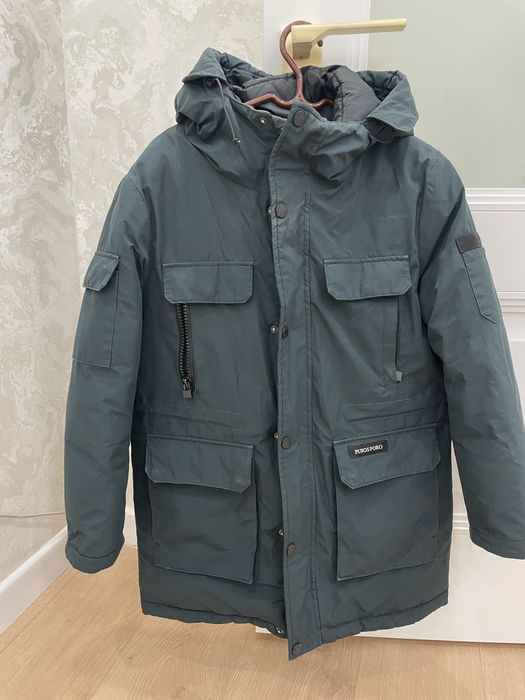 Продам зимнюю куртку на мальчика