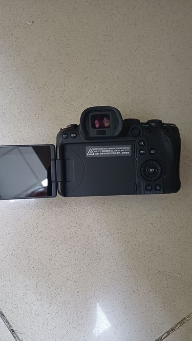 Фотоаппарат кенон R6 сотилади холати яхши