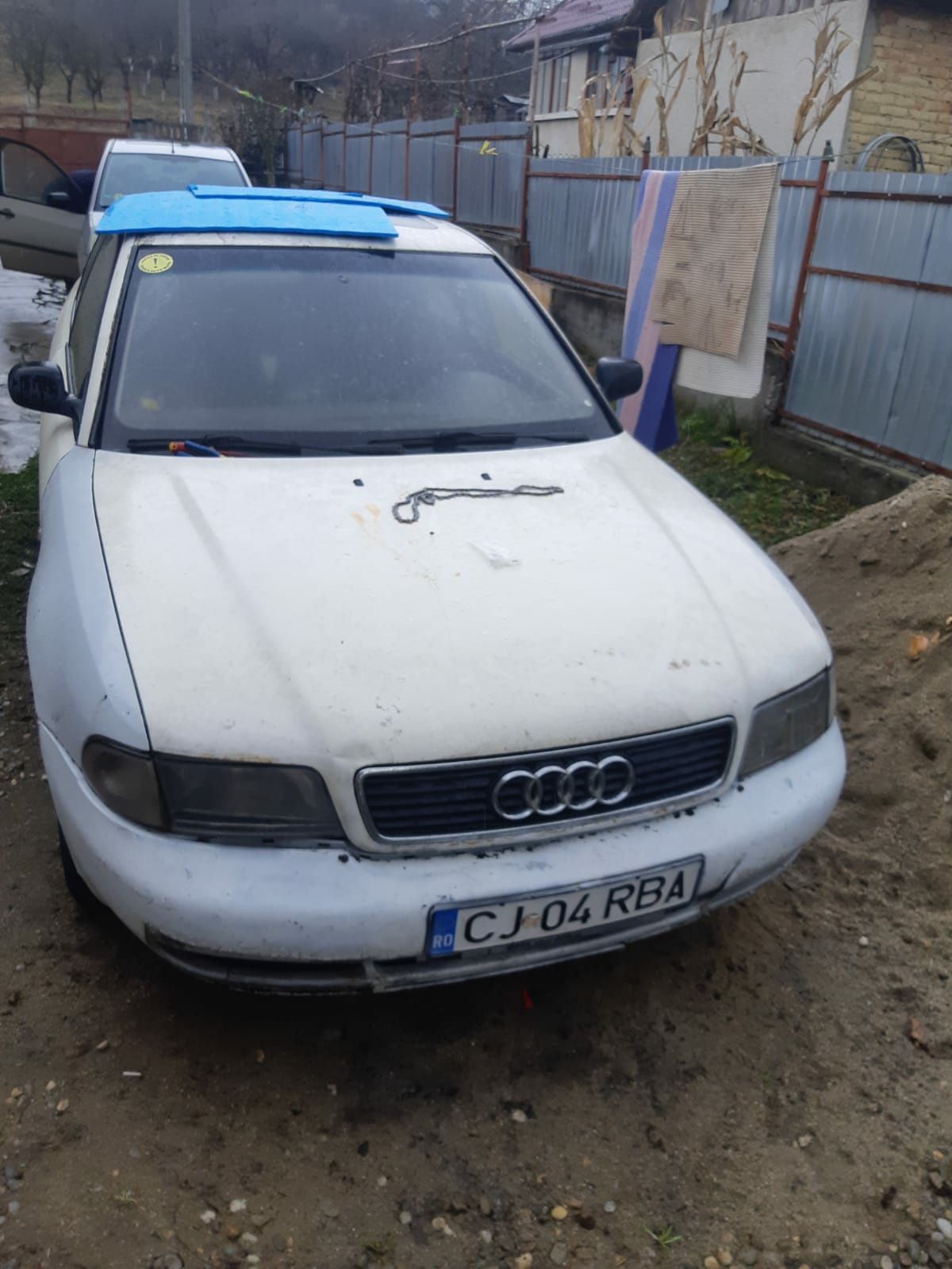 Dezmembrez Audi A4