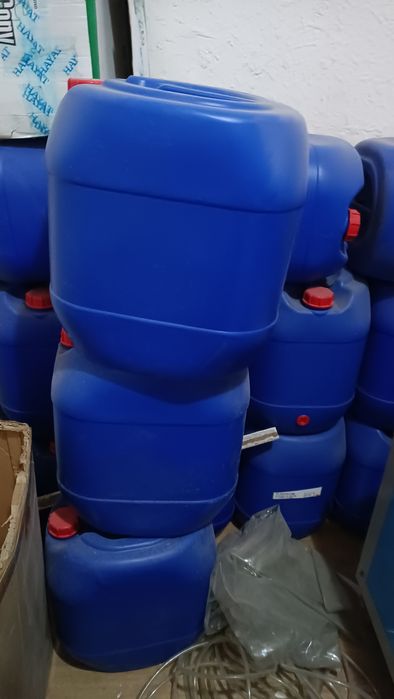 Srochni sotiladi 20 litrli kanistir