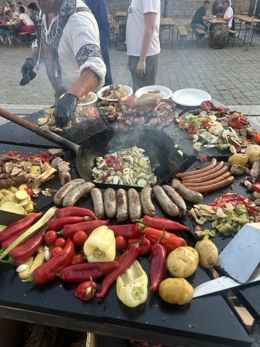 Porc , vitel si oaie facute la protap