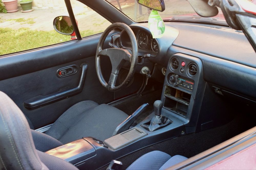 Vând Mazda Mx5 NA