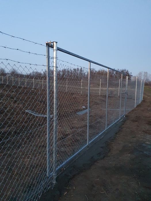 Împrejmuiri / gard / porti / livezi / terenuri