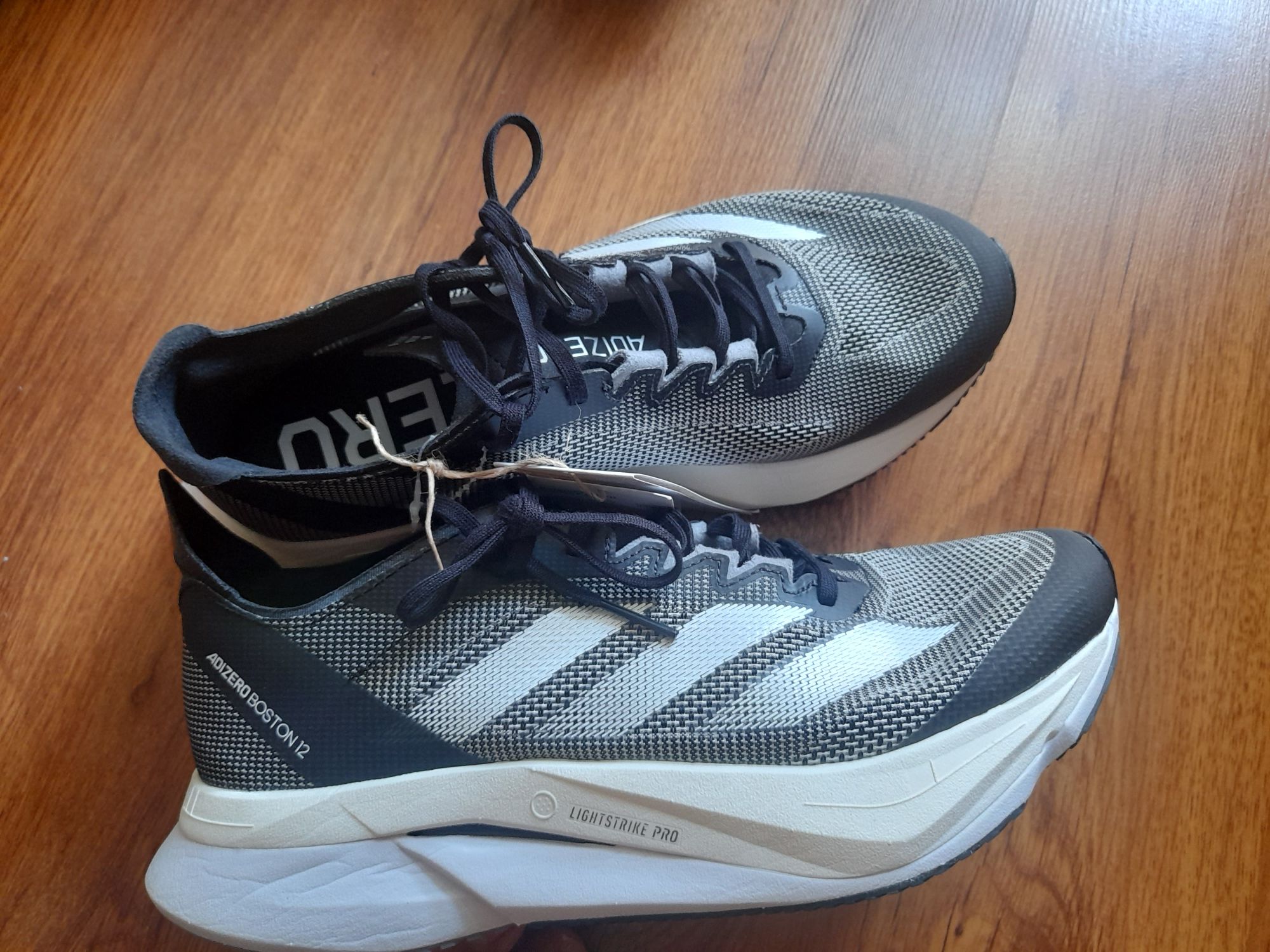 Adidas Adizero Boston 12 маратонки 38 номер.
