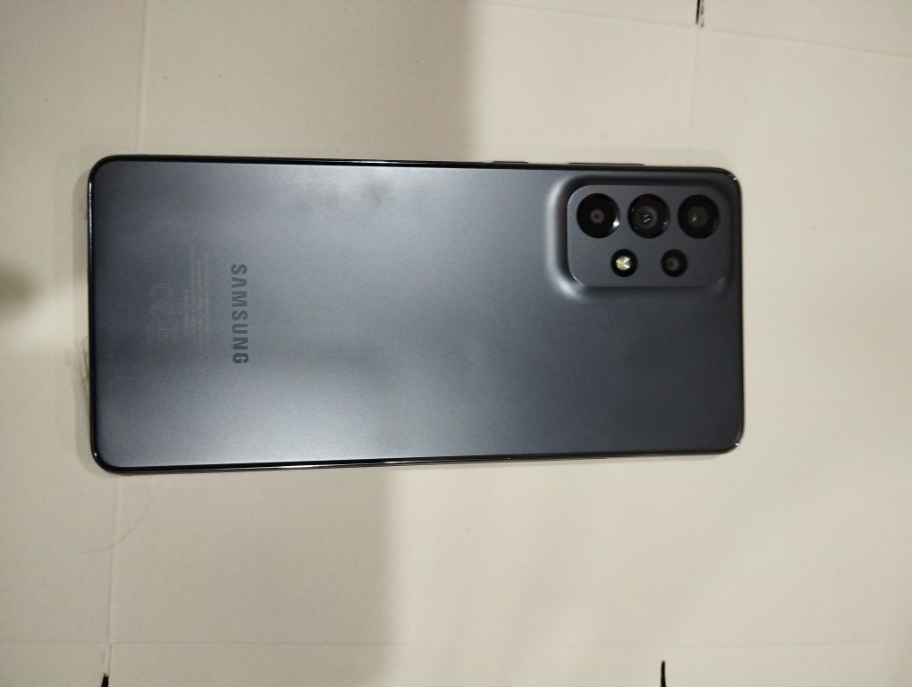 Samsung a73 8 ga. 256