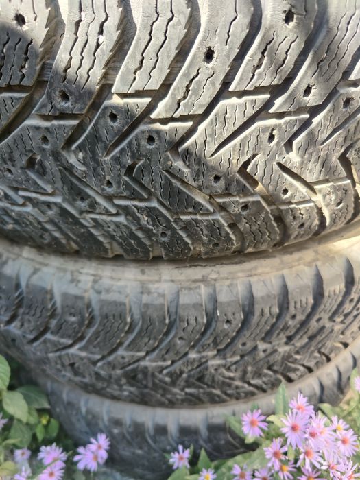Зимние резины 4 комп 235/55 R20