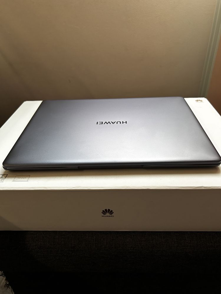 Laptop Huawei MateBook 13