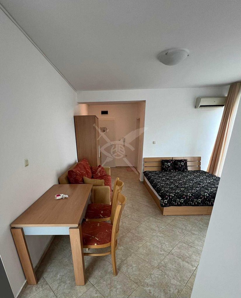 Продава се Едностаен апартамент в к.к. Слънчев бряг - 48 кв.м за 1084 €/кв.м - Снимка #1