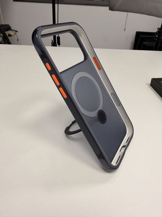 Torras O Stand Case - Air iPhone 17 Pro Max / кейс