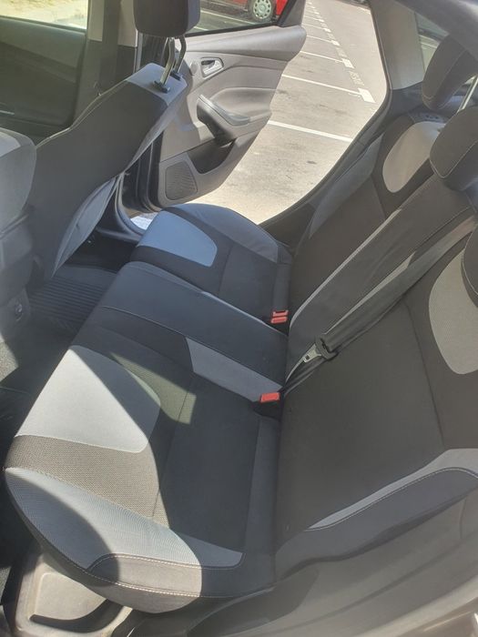 Vând Ford Focus 1.6, 182CP din fabrica