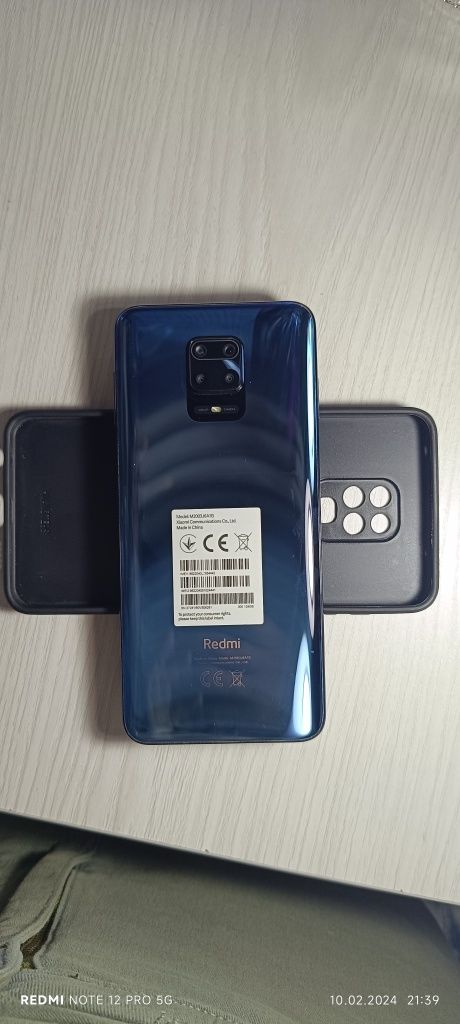 Продаётся телефон Redmi note 9S 8/128гб