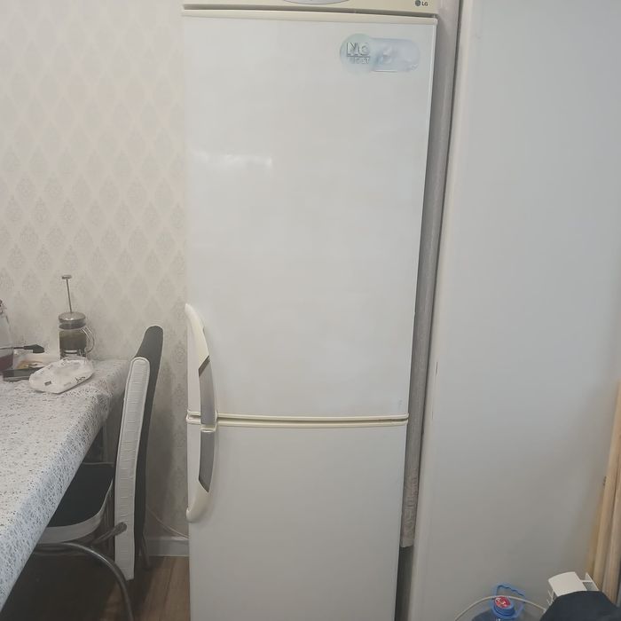 Продается Холодильник