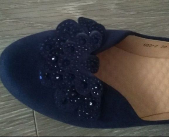 НОВЫЕ- ИТАЛИЯ, РУЧНОЙ РАБОТЫ , размер 38.5-39, с супер  скидкой 145уе!