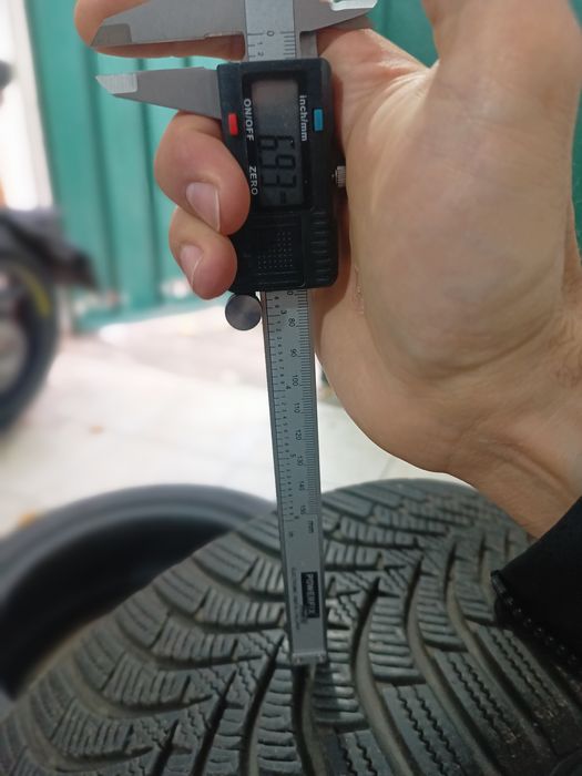 Vand 2 anvelope/cauciucuri  2024 Hankook 195/50/15 R15