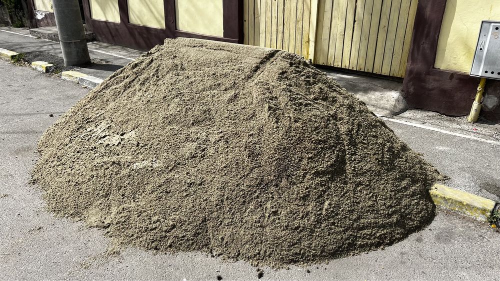 Balast, nisip, pietris - ideal pentru beton - livrare Bucuresti/ilfov