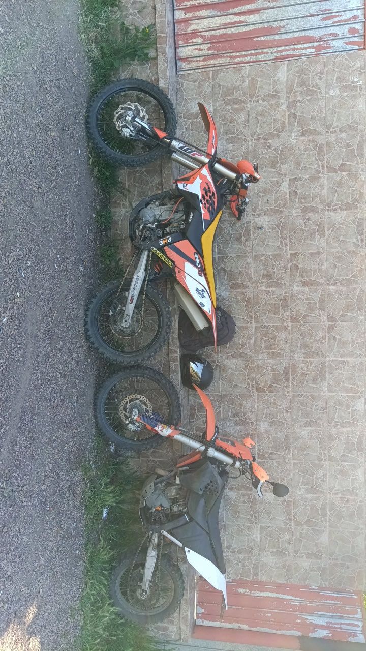 Vând motocros KTM sxf 250