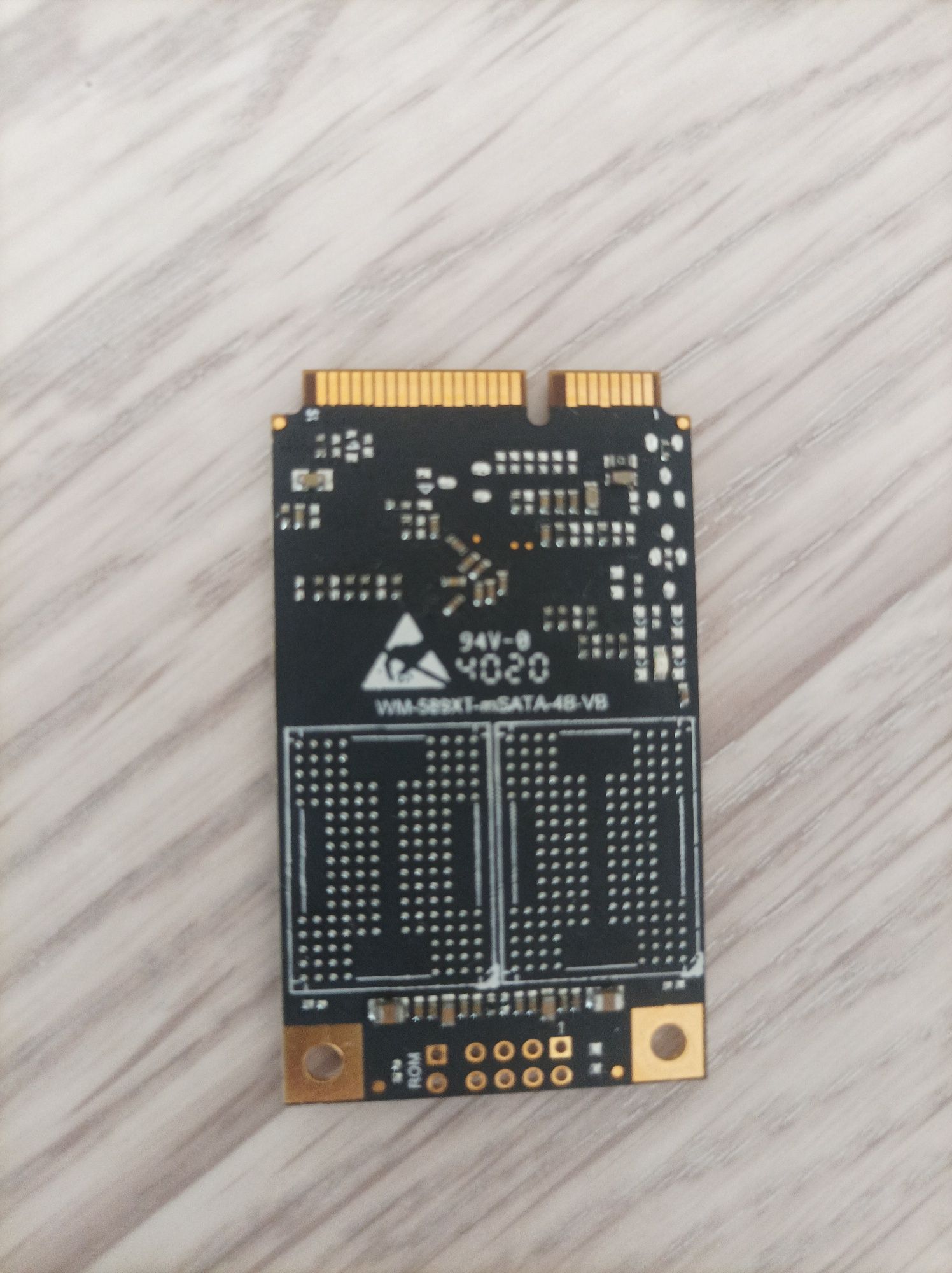 SSD 256Gb MSATA жесткий диск
