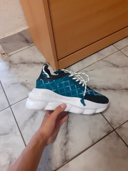 Versace chain reaction blue