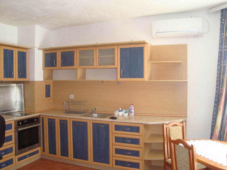 Дава се под наем Едностаен апартамент в Бургас, Меден рудник - зона А - 47 кв.м за 260.1 € - Снимка #2