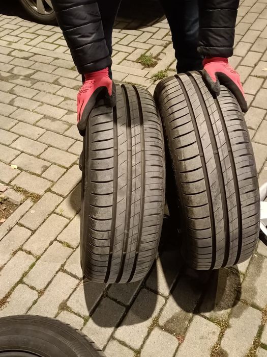 Vând anvelope vară GOODYEAR 195/65 R15" 900lei