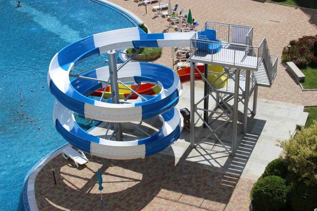 Продава се Тристаен апартамент в Ахелой - 130 кв.м за 593 €/кв.м - Снимка #17