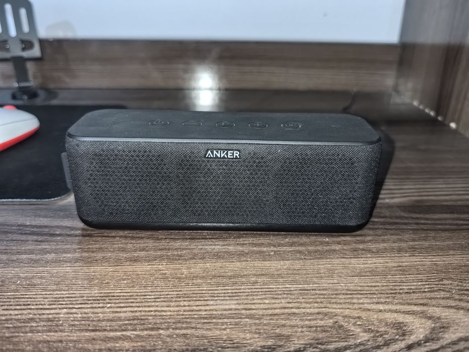 Колонка Anker Soundcore Boost