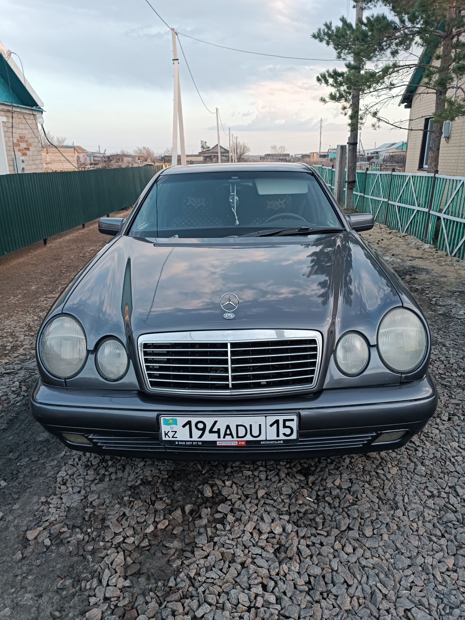 Мерседес W210 E230