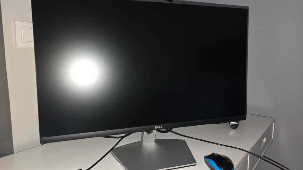 Монитор LED IPS Dell 27"