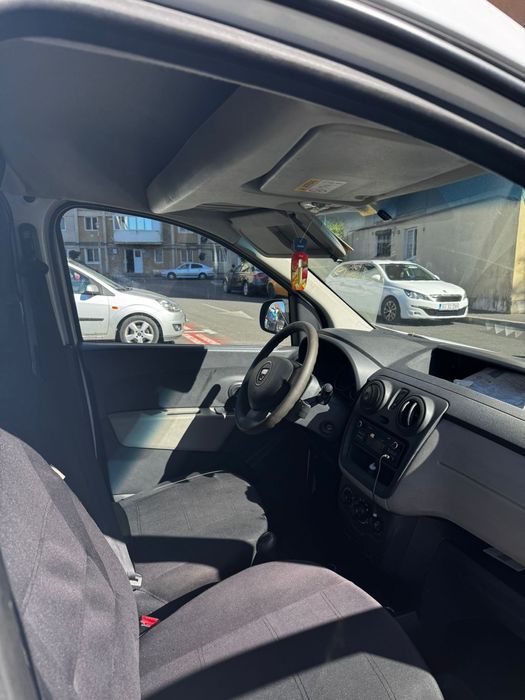 Schimb Dacia Dokker cu Nissan Qashqai sau Dacia Duster
