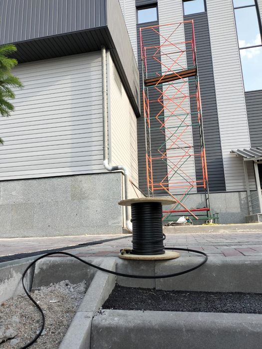 Всё для обогрева водостока, Обогрев труб, обогрев кровли ,  Греющий