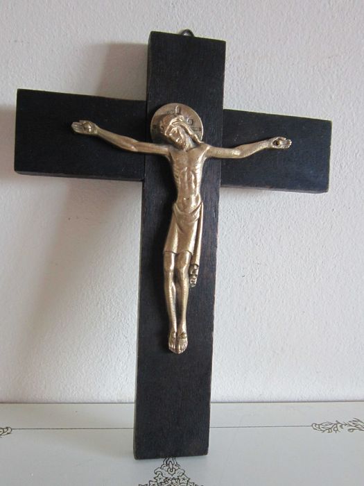 cadou rar  Mid-Century ModernCrucifix by Hartmann Cruce