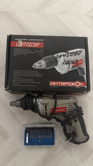 Продам шуруповерт