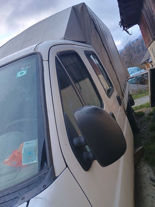 Vând camioneta fiat Ducato sau schimb pe oi