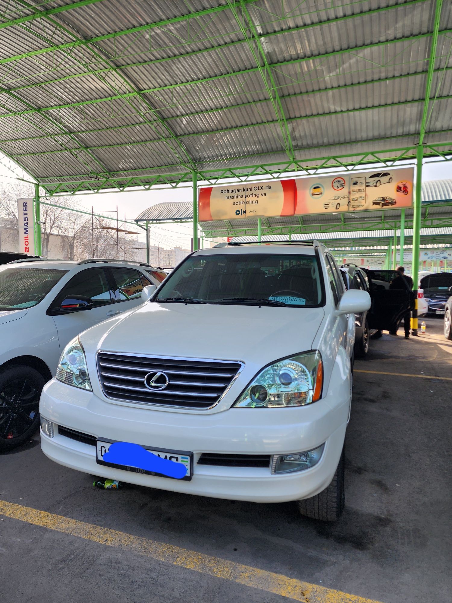 Lexus gx 470 juda srocno sotiladi