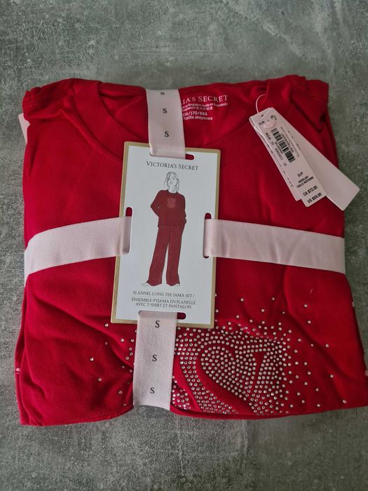 Pijamale Victoria's Secret bumbac