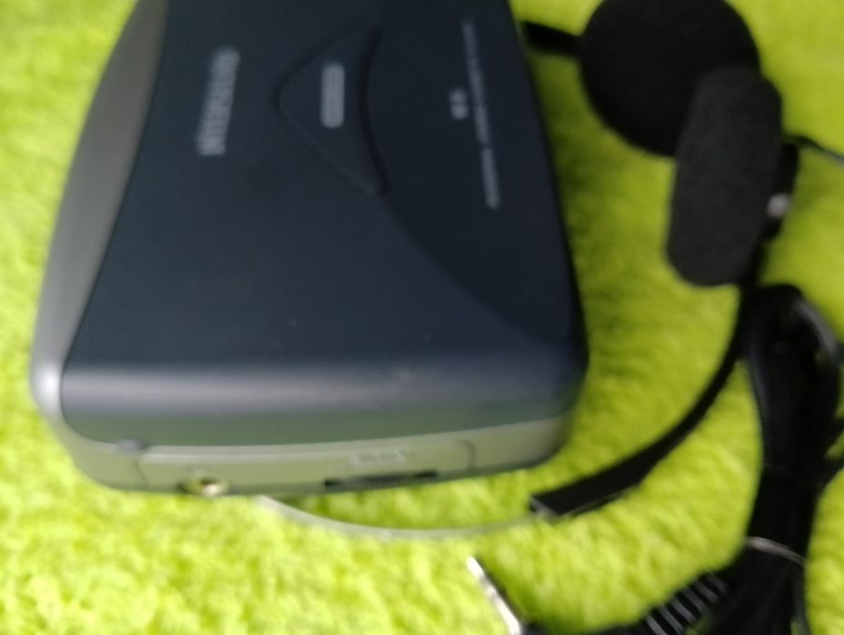 Walkman Swiss made cu casti